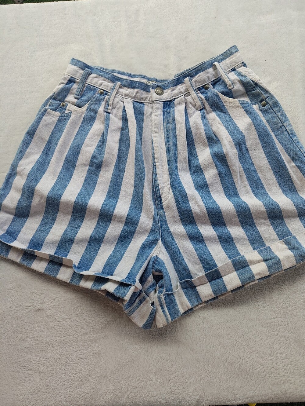 Vintage Skoozi Striped Blue and White High-Rise Women’s Jean Shorts